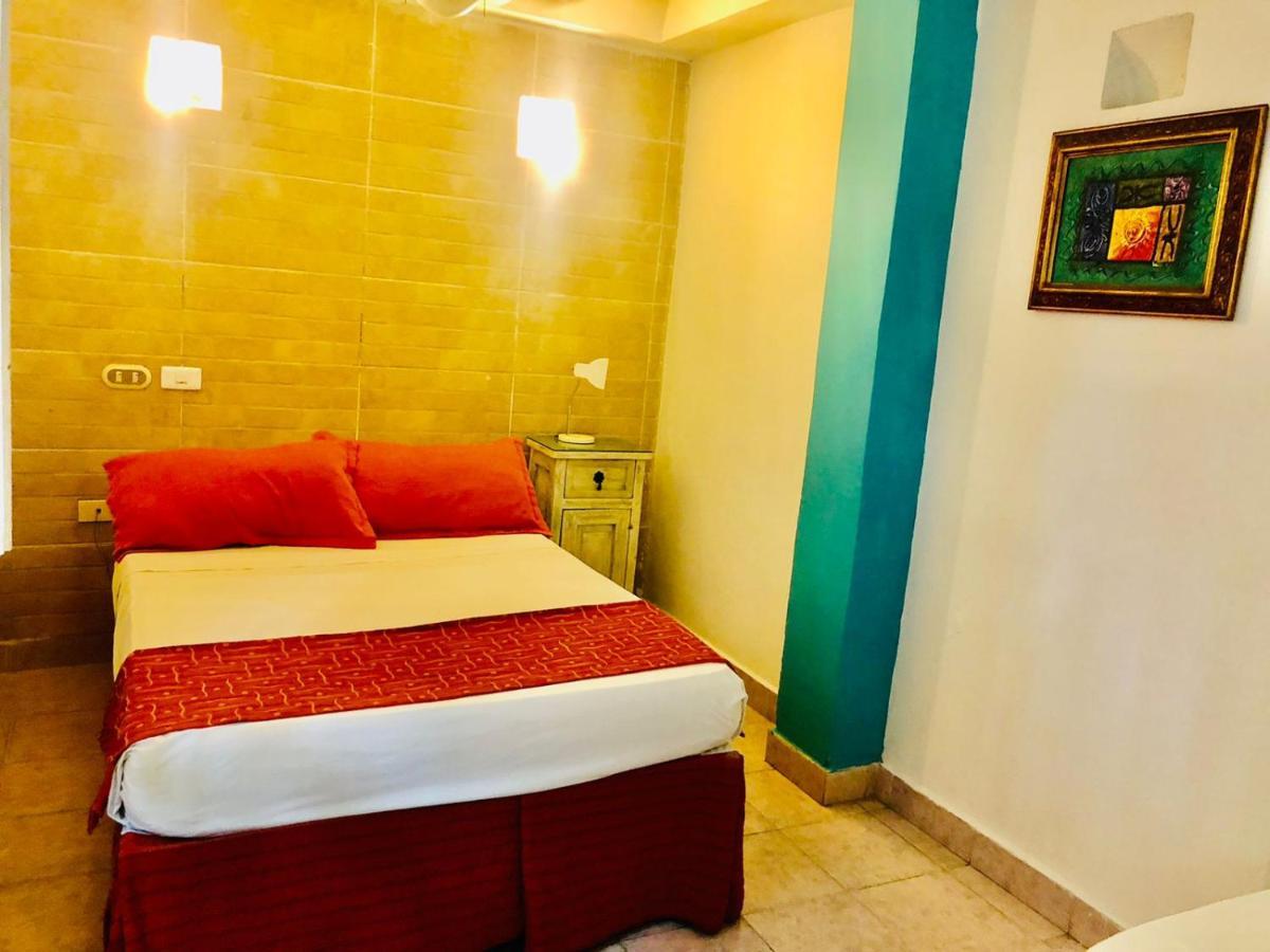 Antigua Calle Almudena Hotel Cartagena Exteriér fotografie